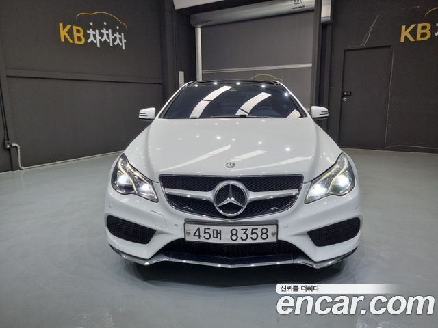 Mercedes-Benz E-Class 2014 — photo 3