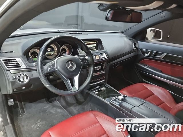 Mercedes-Benz E-Class 2014 — photo 7
