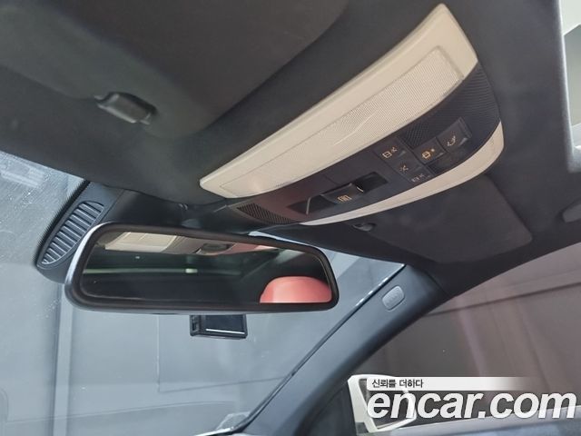 Mercedes-Benz E-Class 2014 — photo 14