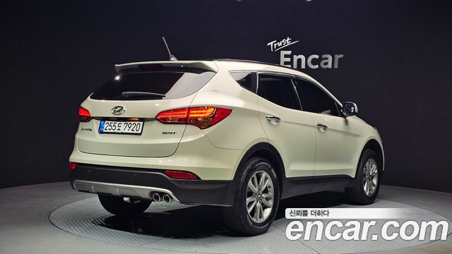 Hyundai Santafe 2014 — photo 2