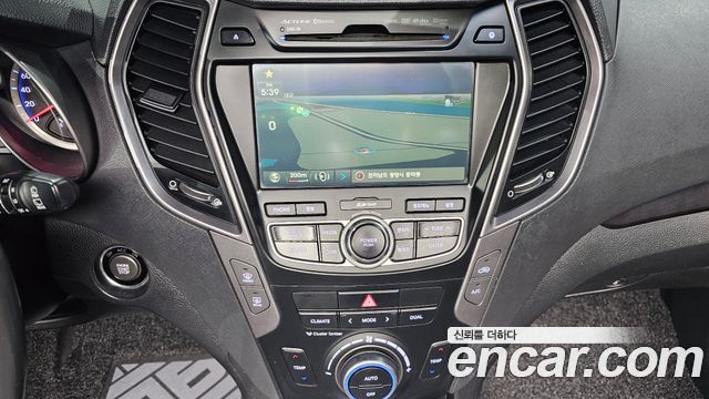 Hyundai Santafe 2014 — photo 14
