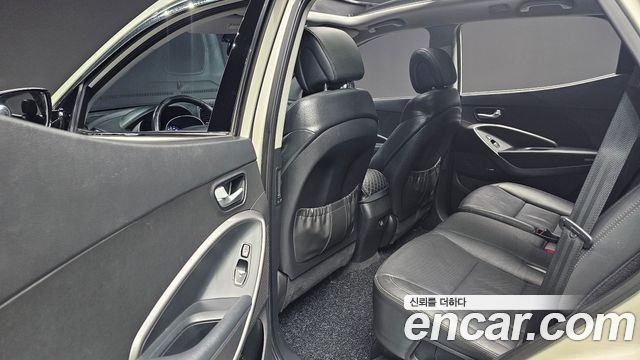 Hyundai Santafe 2014 — photo 17