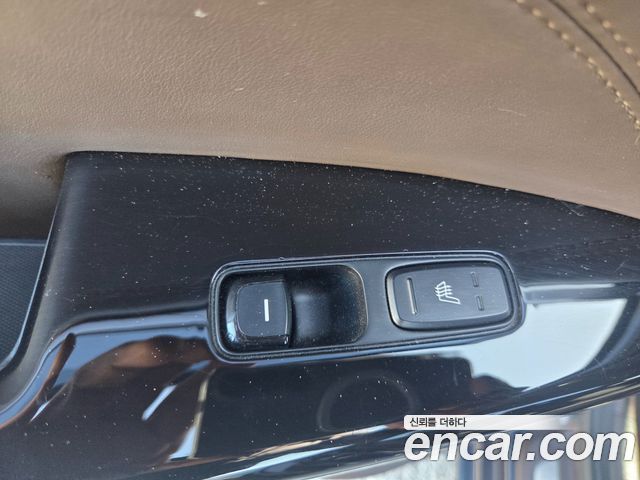 Kia K7 2017 — photo 9