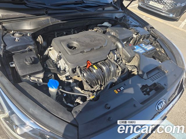 Kia K7 2017 — photo 19