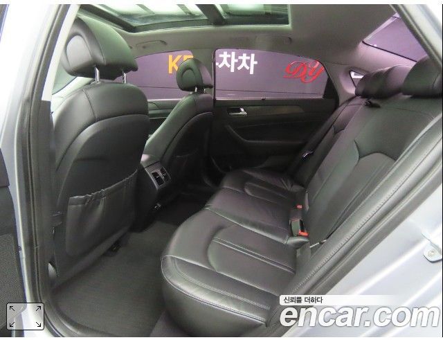 Hyundai Sonata 2016 — photo 11