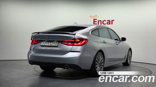 BMW Gran Turismo 2019 — photo 2