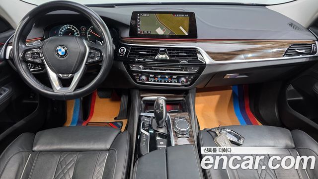 BMW Gran Turismo 2019 — photo 7