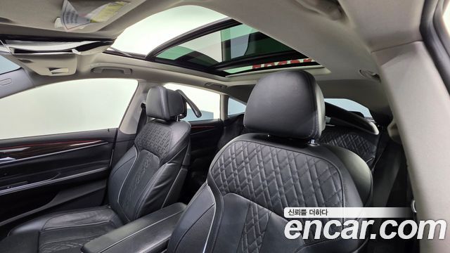 BMW Gran Turismo 2019 — photo 12