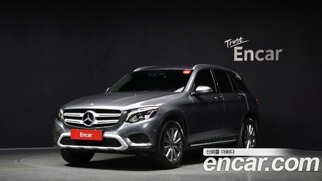 Mercedes-Benz GLC-Class 2019 — photo 1