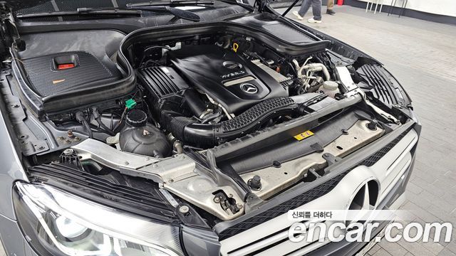 Mercedes-Benz GLC-Class 2019 — photo 6