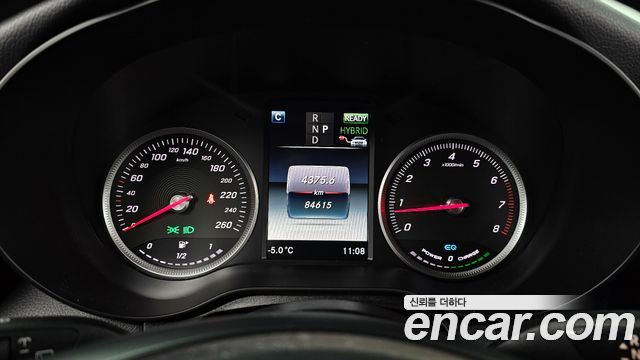 Mercedes-Benz GLC-Class 2019 — photo 8