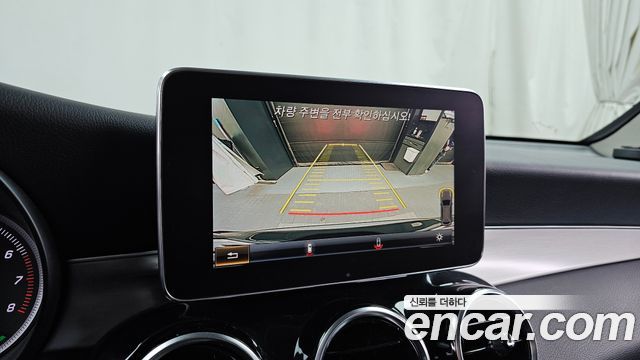 Mercedes-Benz GLC-Class 2019 — photo 15