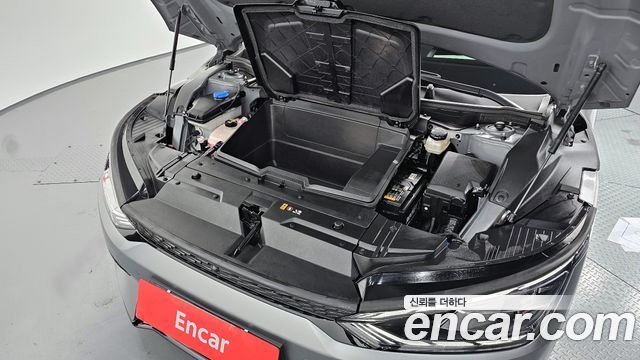 Kia EV6 2022 — photo 6