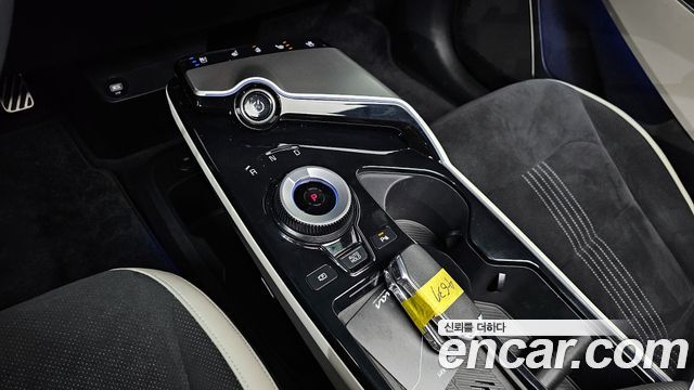 Kia EV6 2022 — photo 9