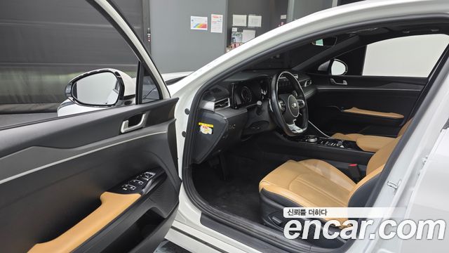 Kia K5 2020 — photo 10
