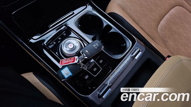 Kia Canival 2021 — photo 9