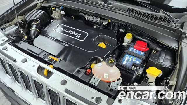 Jeep Renegade 2018 — photo 6