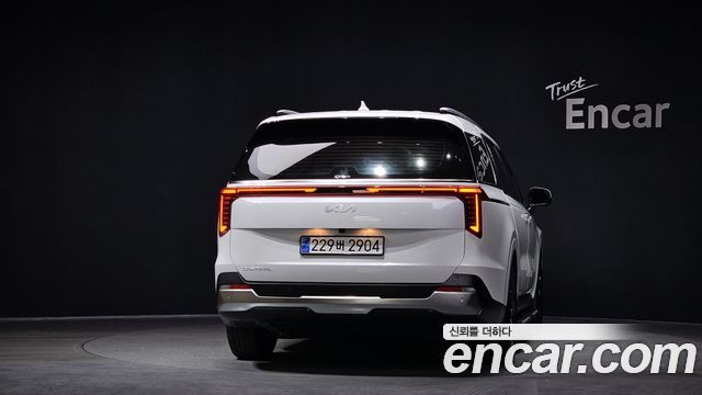 Kia Canival 2024 — photo 4