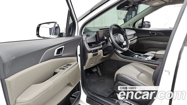 Kia Canival 2024 — photo 10