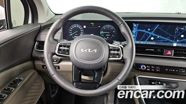 Kia Canival 2024 — photo 13
