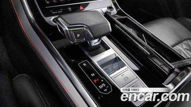 Audi Q7 2023 — photo 9