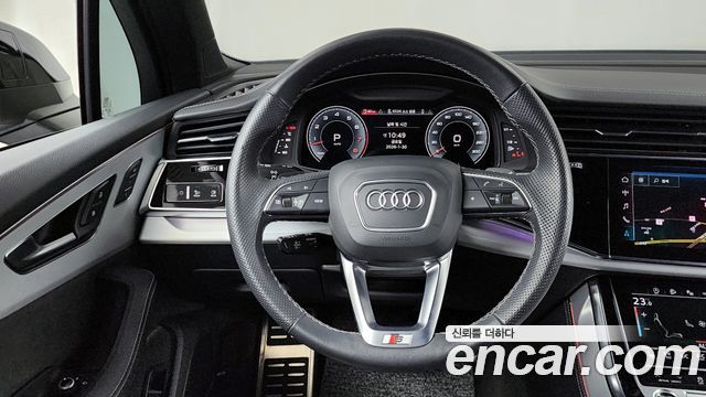 Audi Q7 2023 — photo 13