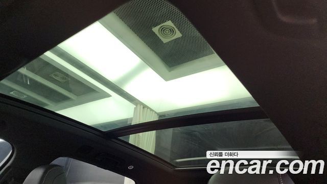 Audi Q7 2023 — photo 18