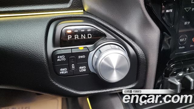 Dodge Ram Pick Up 2019 — photo 9