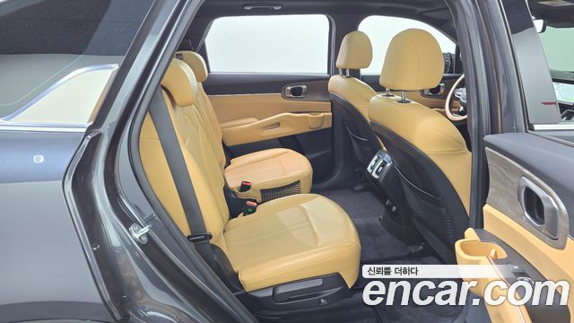 Kia Sorento 2022 — photo 12