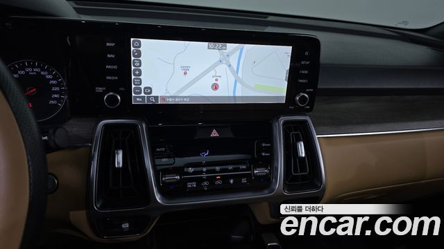 Kia Sorento 2022 — photo 14