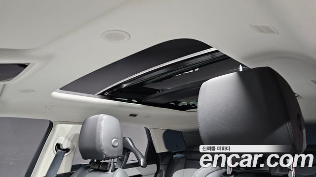 Land Rover Range Rover Evoque 2025 — photo 20