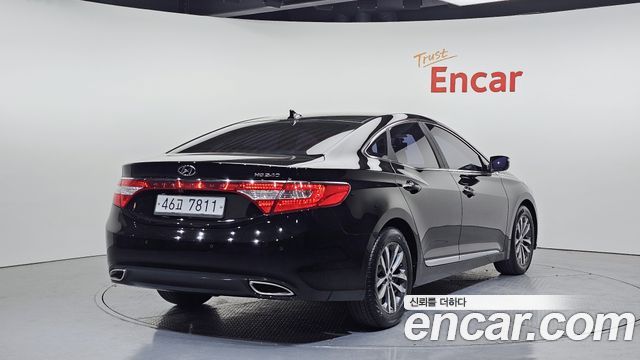Hyundai Grandeur 2011 — photo 2