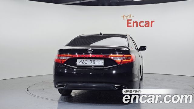 Hyundai Grandeur 2011 — photo 4