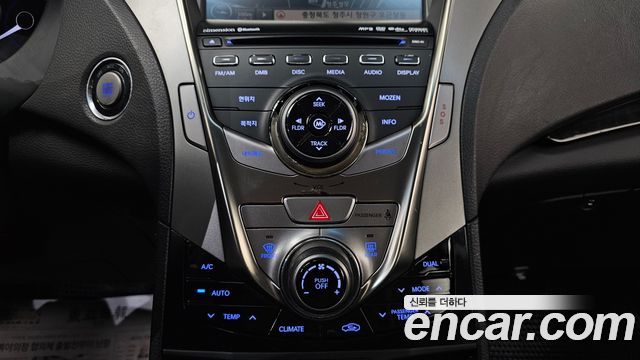Hyundai Grandeur 2011 — photo 18