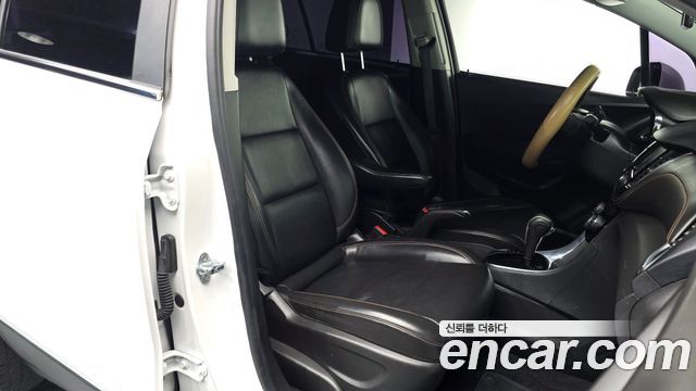 Chevrolet Korea Trax 2017 — photo 10