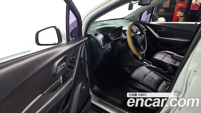 Chevrolet Korea Trax 2017 — photo 11