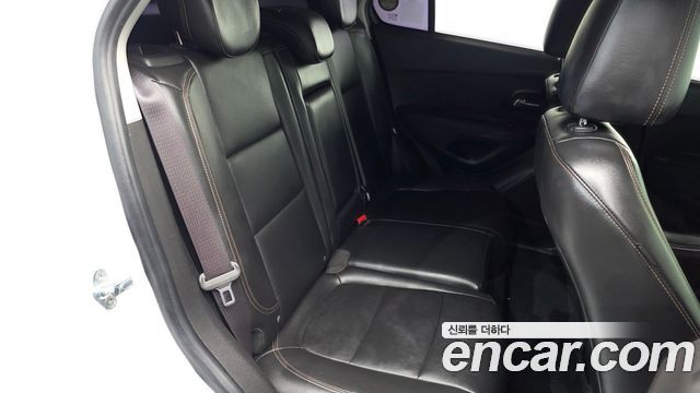 Chevrolet Korea Trax 2017 — photo 12