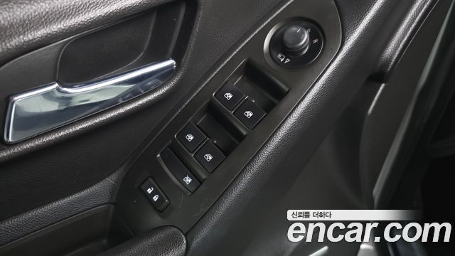 Chevrolet Korea Trax 2017 — photo 17
