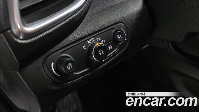 Chevrolet Korea Trax 2017 — photo 19
