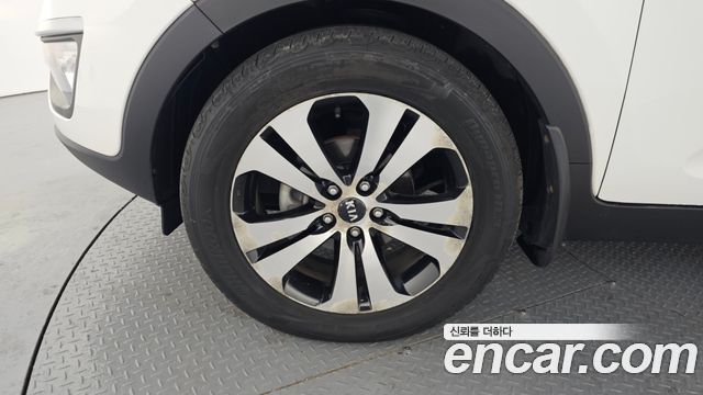 Kia Sportage 2011 — photo 5