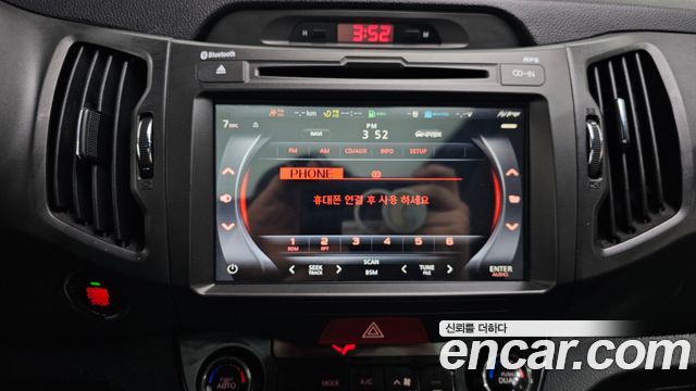 Kia Sportage 2011 — photo 17