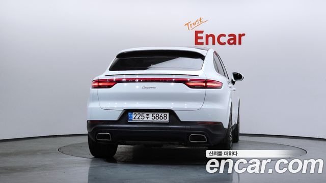 Porsche Cayenne 2021 — photo 4