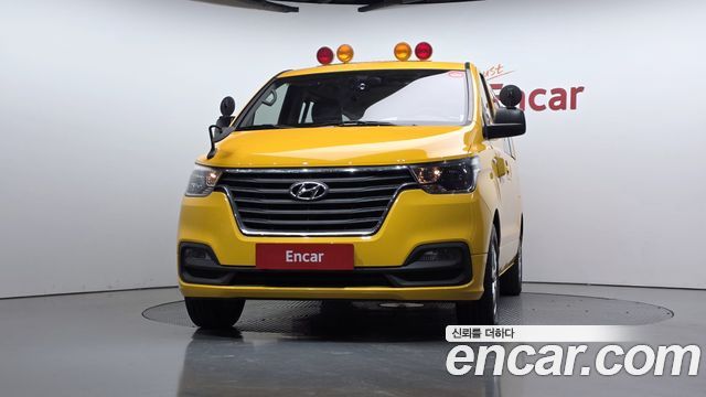 Hyundai Starex 2019 — photo 3