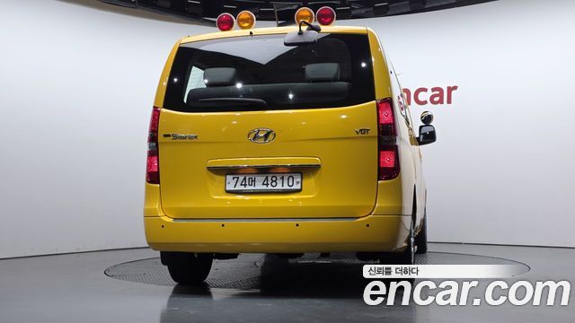 Hyundai Starex 2019 — photo 4