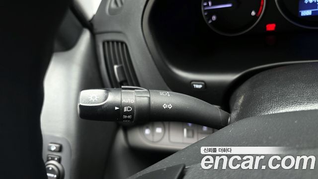 Hyundai Starex 2019 — photo 17