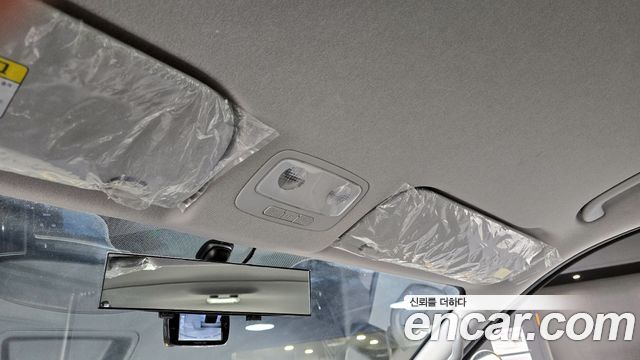 Hyundai Starex 2019 — photo 19