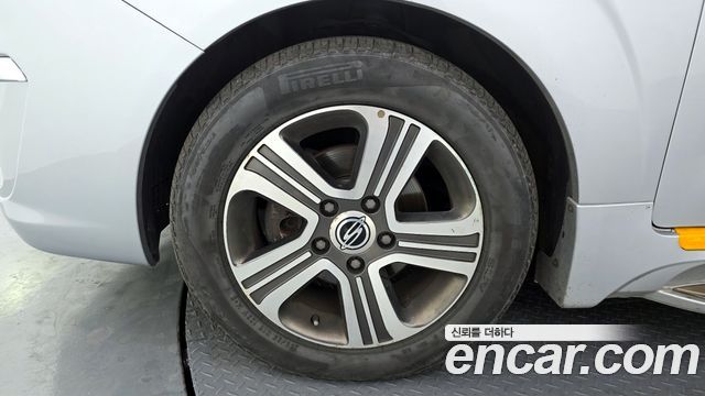 KG Mobility KORANDO 2014 — photo 5