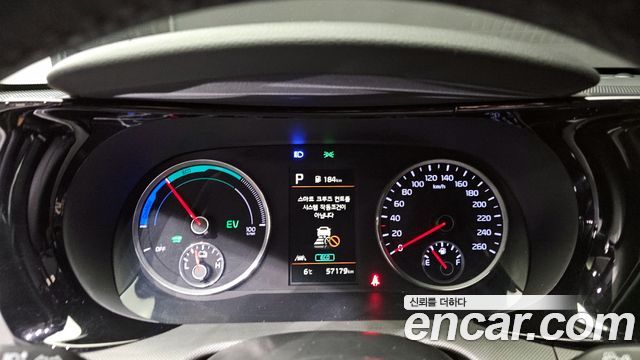 Kia K5 2022 — photo 8
