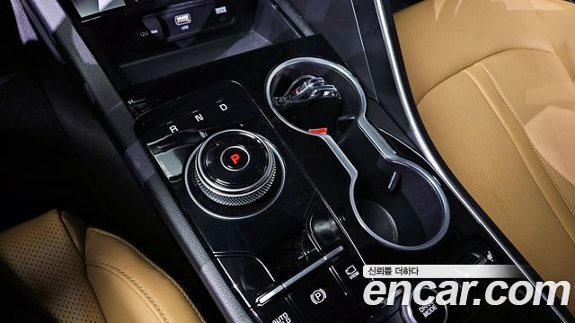 Kia K5 2022 — photo 9