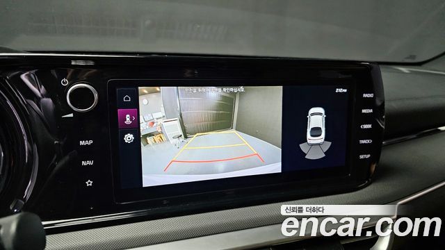 Kia K5 2022 — photo 17